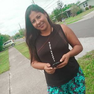 Meet your Posher, Dignora maritza